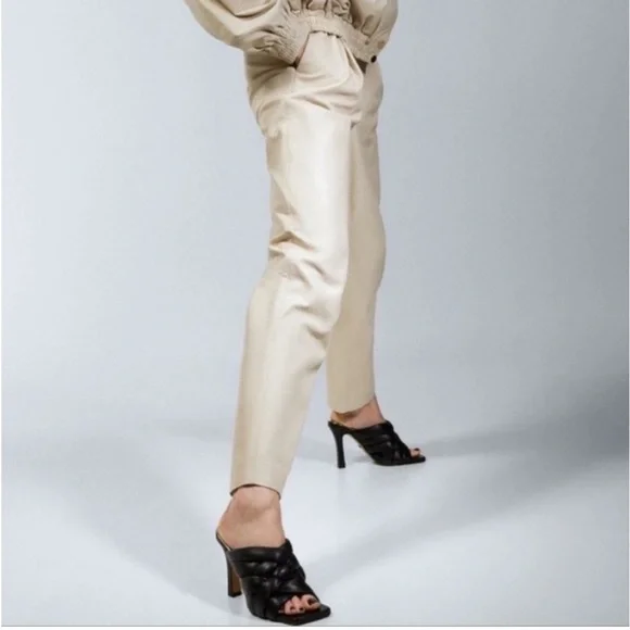 NWOT zara padded black heels - Picture 2 of 13